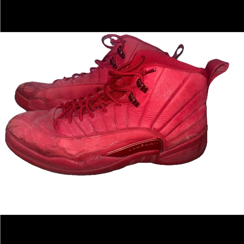 Jordan 12 Size 13 Men’s Gym Athletic Basketball Red Retro Sneakers Shoes USED